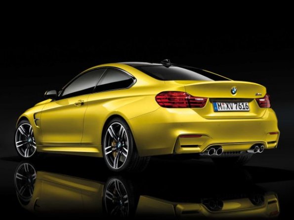 Die Heckpartie des BMW M4 Coupé