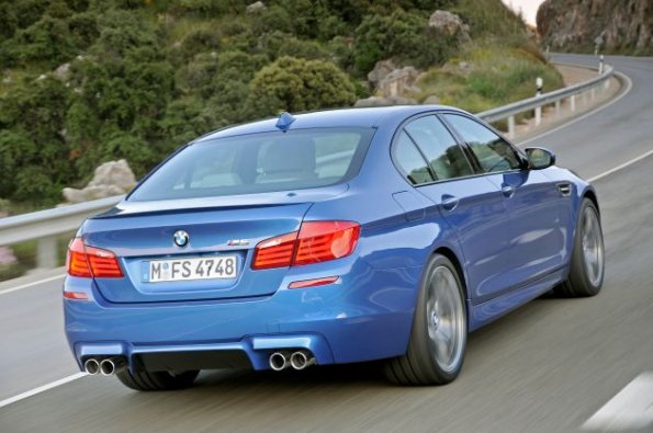 The new BMW M5 (06/2011)