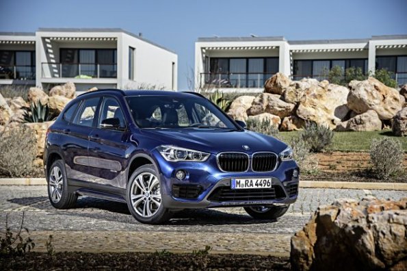 Frontpartie des BMW X1