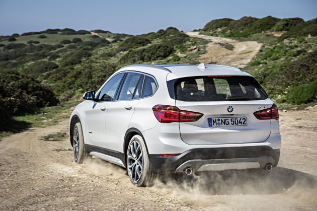 BMW X1 2015:
BMW X1