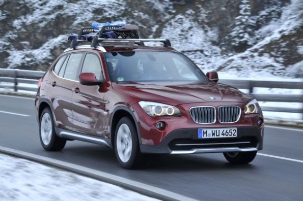 The new BMW X1 xDrive28i (01/2011)