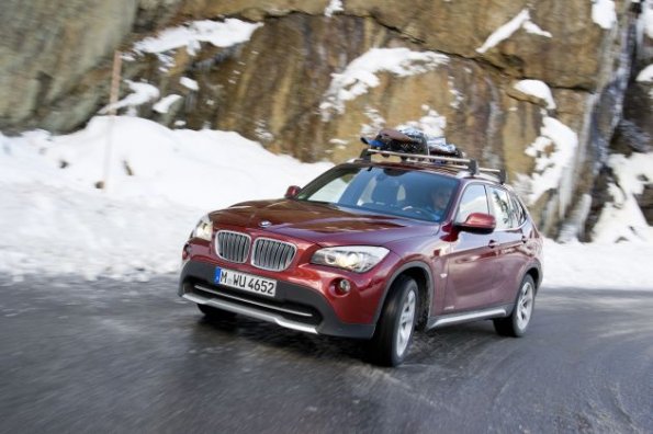 The new BMW X1 xDrive28i (01/2011)