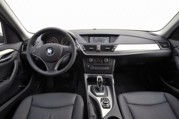 The new BMW X1 xDrive28i with 8-Speed Automatic transmission (01/2011)