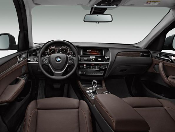 Cockpit und Armaturen im BMW X3