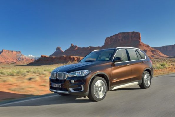 Außenaufnahme mit dem BMW X5