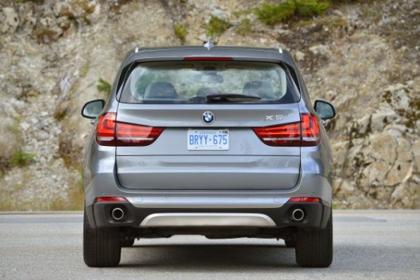 Das Heck des BMW X5