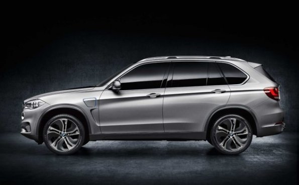 Seitenansicht des BMW X5 Concept e-drive