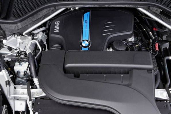 Detail aus dem BMW X5 eDrive