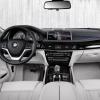 Cockpit und Armaturen im BMW X5 xDrive 40 e