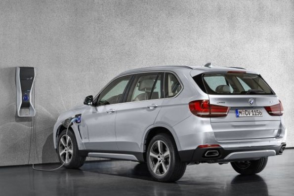 Seitenpartie des BMW X5 xDrive 40 e