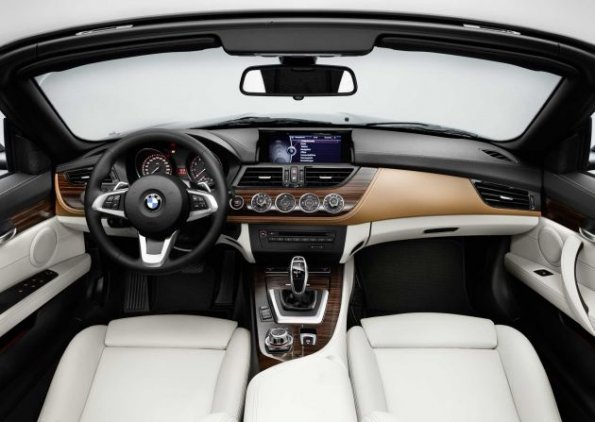 Die Armaturen im BMW Z4 Pure Fusion