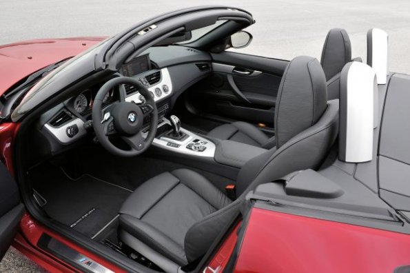 BMW Z4 sDrive35is, Cockpit (11/2009)