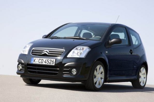 Die Frontansicht des Citroen C2