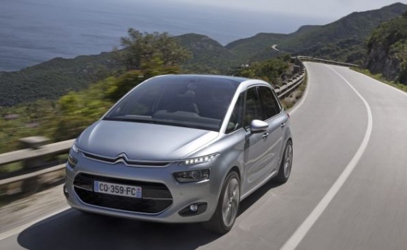 Fahraufnahme mit dem Citroen C4 Picasso