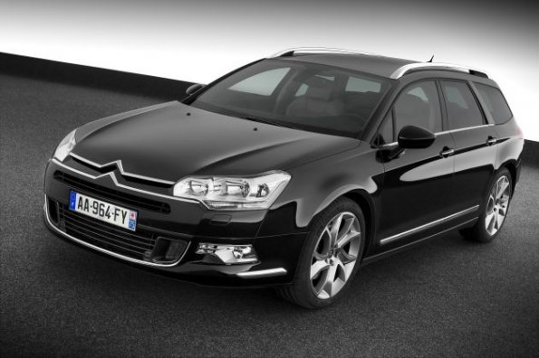 Front- und Seitenansicht des Citroen C5