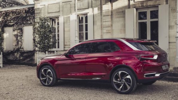 Seitenpartie des Citroen Concept Car DS Wild Rubis