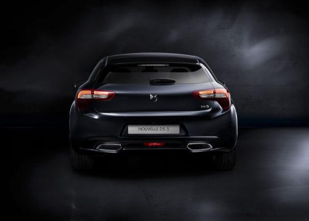 Citroen DS5:
Citroen DS5