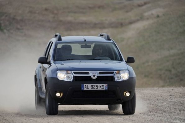 Frontansicht des Dacia Duster