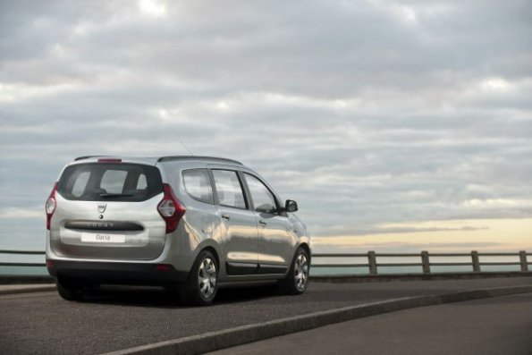 Die Heckansicht des Dacia Lodgy