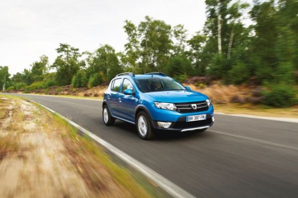 Die Frontpartie des Dacia Sandero