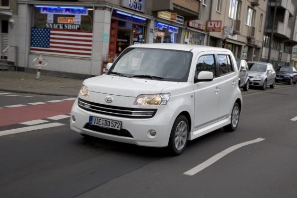 Fahrzeugfront des Daihatsu Materia