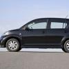 <p>Der Daihatsu Sirion im Profil</p>