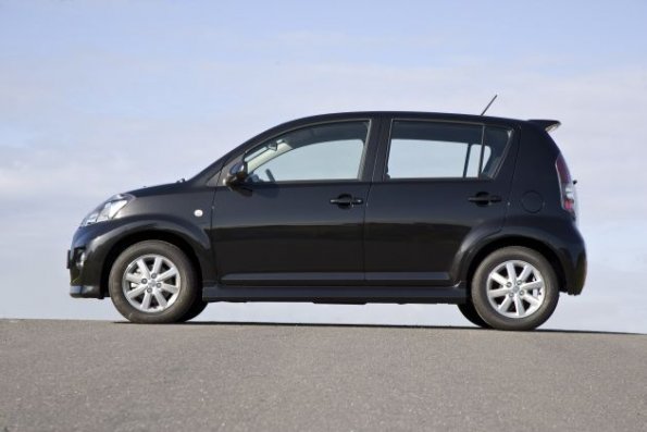 Der Daihatsu Sirion im Profil