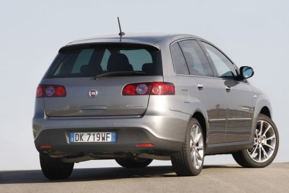 Heckansicht des Fiat Croma