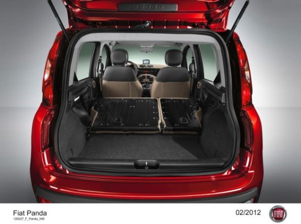 Ein Blick in den Laderaum des Fiat Panda 2012