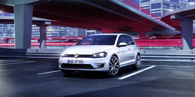 Golf GTE:
Golf GTE