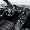 <p>Cockpit und Armaturen im Golf GTI</p>