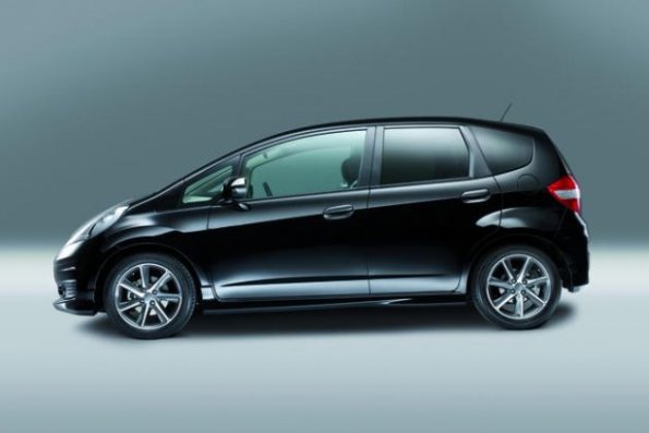 Die Silhouette des Honda Jazz 