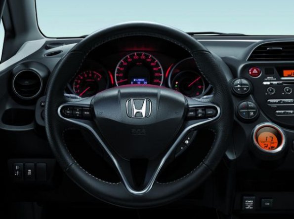 Cockpit des Honda Jazz 