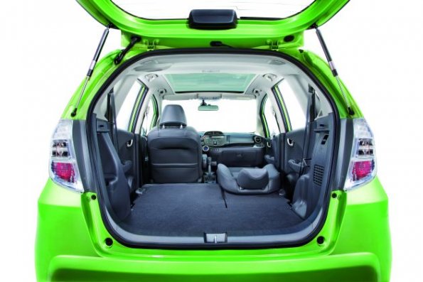 Ein Blick in den Laderaum des Honda Jazz Hybrid