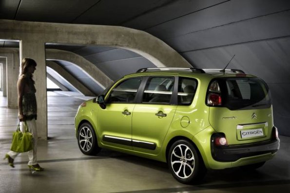 Seiten- / Heckansicht des Citroen C3 Picasso