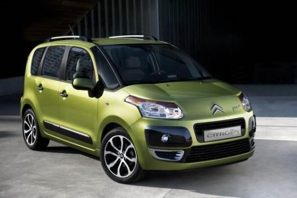 Frontansicht des Citroen C3 Picasso: bulliger Ausdruck 