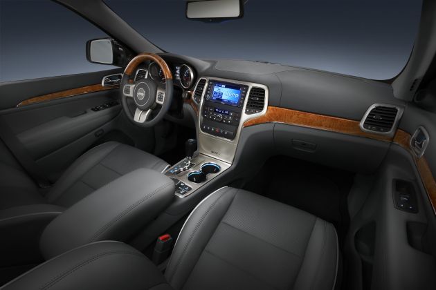 Jeep Grand Cherokee 2011:
2011 Jeep Grand Cherokee