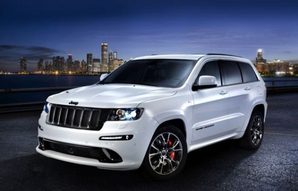 Eine Aufnahme des Jeep Grand Cherokee SRT Limited