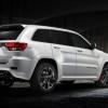 Heck- und Seitenansicht des Jeep Grand Cherokee SRT Limited