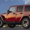 Die Heck- und Frontpartie des Jeep Wrangler Black Edition