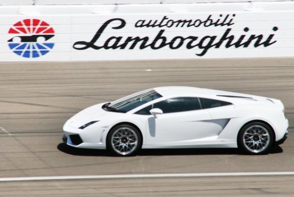 Kraftvolle Dynamik: der Lamborghini Gallardo LP 560-4