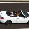 Fahraufnahme des Lancia Flavia Cabriolet mit geöffnetem Verdeck<br />