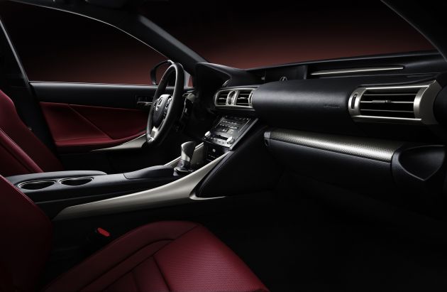Lexus IS 250:
Lexus IS 250