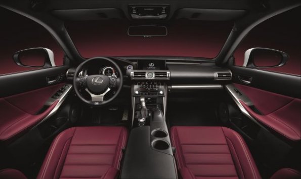 Cockpit und Armaturen im Lexus IS 250