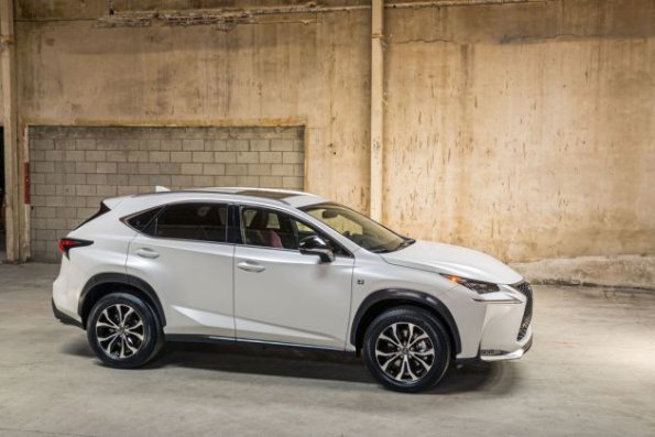 Seitenpartie des Lexus NX