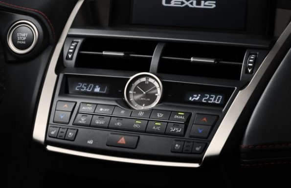 Detail aus dem Lexus NX