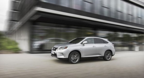 Die Frontpartie des Lexus RX 450H 