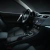 Ein Blick in den Innenraum des Mazda 3: Armaturentafel und vordere Sitzreihe<br />