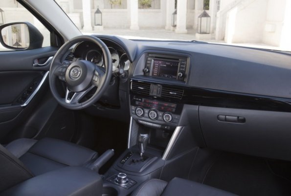 Die Mittelkonsole im Mazda CX-5