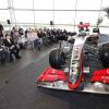 Der McLaren-Mercedes MP4-24 aus der Frontansicht